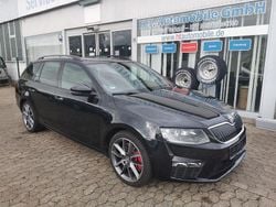 Schwarz Gebraucht 2015 Skoda Octavia RS Kombi | 16.500 € (Fairer Preis)