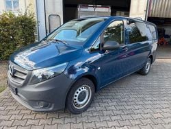 Blau Gebraucht 2020 Mercedes Vito Van / Kleinbus | 19.999 € (Superpreis)