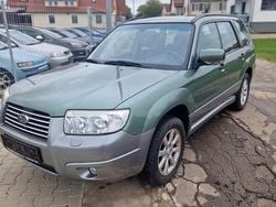 Grün Gebraucht 2006 Subaru Forester Comfort SUV | 6.899 € (Teuer)