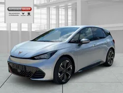 Silber Neu 2025 Cupra Born Kleinwagen | 43.648 € (Etwas zu teuer)