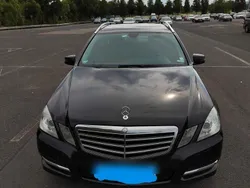 Schwarz Gebraucht 2011 Mercedes E220 Avantgarde Kombi | 8.900 € (Etwas zu teuer)