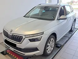 Brilliant silber Gebraucht 2020 Skoda Kamiq Style SUV | 19.892 € (Guter Preis)