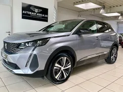 Grau Gebraucht 2023 Peugeot 3008 Allure SUV | 21.789 € (Superpreis)