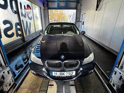 Blau Gebraucht 2009 BMW 318 Limousine | 6.900 € (Teuer)