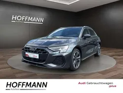 Grau Gebraucht 2024 Audi A3 Sportback S-Line Limousine | 38.990 € (Fairer Preis)