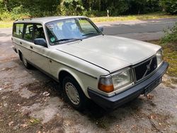 Weiß Gebraucht 1992 Volvo 240 Kombi | 1.950 €