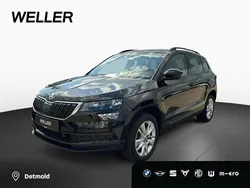Schwarz (schwarz) Gebraucht 2021 Skoda Karoq Ambition SUV | 21.450 € (Fairer Preis)