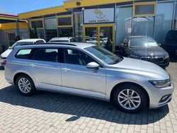 Silber Gebraucht 2022 VW Passat Business Kombi | 25.900 € (Etwas zu teuer)