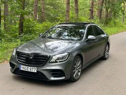 Grau Gebraucht 2017 Mercedes S400 Limousine | 41.000 € (Teuer)