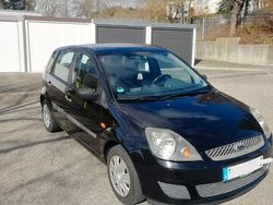 Schwarz Gebraucht 2007 Ford Fiesta Limousine | 2.150 € (Fairer Preis)
