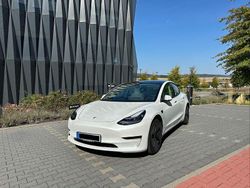 Weiß Gebraucht 2020 Tesla Model 3 Limousine | 30.500 € (Teuer)