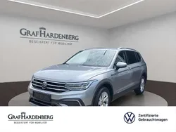 Silber Gebraucht 2024 VW Tiguan Allspace Life SUV | 35.333 € (Guter Preis)