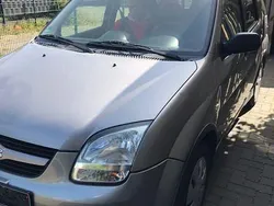 Grau Gebraucht 2003 Suzuki Ignis Kleinwagen | 2.850 € (Fairer Preis)