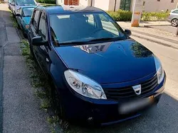 Blau Gebraucht 2009 Dacia Sandero Kleinwagen | 600 €