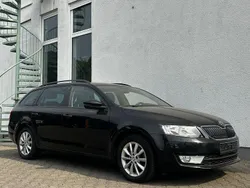Schwarz Gebraucht 2017 Skoda Octavia Style Kombi | 9.700 € (Superpreis)