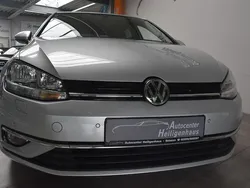 Silber Gebraucht 2018 VW Golf VII Sound Limousine | 13.380 € (Guter Preis)