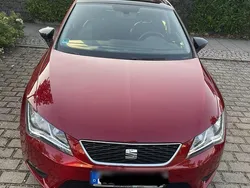 Rot Gebraucht 2014 Seat Leon Style Kleinwagen | 7.950 € (Fairer Preis)