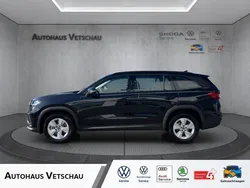 Black magic perleffekt (schwarz) Gebraucht 2025 Skoda Kodiaq Selection SUV | 39.880 € (Guter Preis)