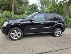 Schwarz Gebraucht 2007 Mercedes ML320 SUV | 9.700 € (Fairer Preis)