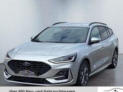 Silber Gebraucht 2024 Ford Focus ST-Line Kombi | 26.990 € (Guter Preis)