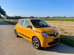 Gelb Gebraucht 2020 Renault Twingo LIMITED Kleinwagen | 10.500 € (Fairer Preis)