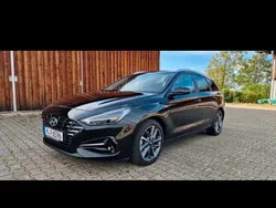 Schwarz Gebraucht 2021 Hyundai i30 Edition 30 Kombi | 19.790 € (Superpreis)