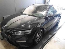 Blackmagic perleffekt Gebraucht 2022 Skoda Octavia RS Kombi | 32.490 € (Etwas zu teuer)