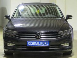 Manganese gray metallic (metallic) Gebraucht 2023 VW Passat Business Kombi | 22.950 € (Guter Preis)