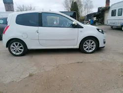Weiß Gebraucht 2014 Renault Twingo Kleinwagen | 2.950 €