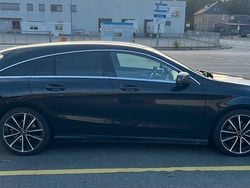 Schwarz Gebraucht 2016 Mercedes CLA200 Shooting Brake Urban Kombi | 15.750 € (Fairer Preis)