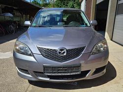 Grau Gebraucht 2005 Mazda 3 Active Limousine | 2.499 € (Fairer Preis)