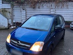 Gebraucht 2005 Opel Meriva Van / Kleinbus | 2.500 € (Etwas zu teuer)