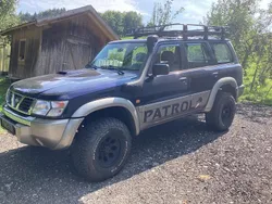 Blau Gebraucht 2002 Nissan Patrol SUV | 15.900 € (Etwas zu teuer)