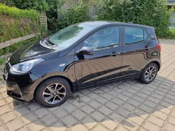Schwarz Gebraucht 2017 Hyundai i10 Trend Kleinwagen | 7.900 € (Fairer Preis)