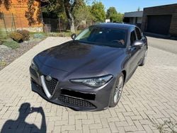 Silber Gebraucht 2017 Alfa Romeo Giulia Super Limousine | 15.999 € (Superpreis)