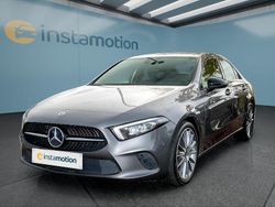 Grau Gebraucht 2019 Mercedes A250 Kleinwagen | 29.999 € (Teuer)