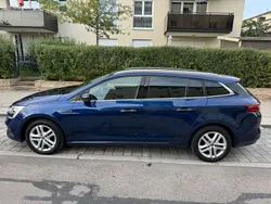 Blau Gebraucht 2020 Renault Mégane IV LIMITED Limousine | 14.500 € (Fairer Preis)