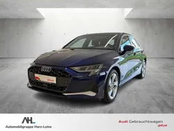 Blau Gebraucht 2024 Audi A3 Sportback Advanced Limousine | 32.425 € (Guter Preis)