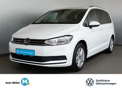 Weiß Gebraucht 2024 VW Touran Comfortline Van / Kleinbus | 35.980 € (Etwas zu teuer)