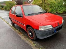 Rot Gebraucht 1995 Peugeot 106 Kleinwagen | 2.150 €