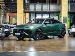 Grün Neu 2025 Lamborghini Urus SUV | 379.610 €