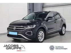 Deep black Gebraucht 2022 VW T-Roc Style SUV | 26.870 € (Guter Preis)