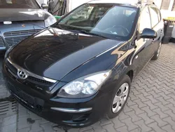 Schwarz Gebraucht 2010 Hyundai i30 Edition Kombi | 3.900 € (Fairer Preis)
