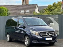 Blau Gebraucht 2017 Mercedes V220 Edition Van / Kleinbus | 27.900 € (Fairer Preis)