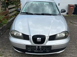 Silber Gebraucht 2004 Seat Ibiza Limousine | 570 € (Guter Preis)