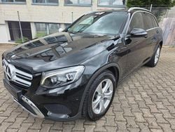 Obsidianschwarz metalliclack Gebraucht 2016 Mercedes GLC220 SUV | 22.890 € (Fairer Preis)