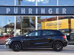 Schwarz Gebraucht 2016 Mercedes GLA180 SUV | 15.900 € (Fairer Preis)
