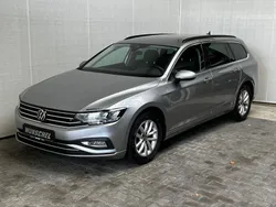 Grau Gebraucht 2023 VW Passat Business Kombi | 29.441 € (Fairer Preis)
