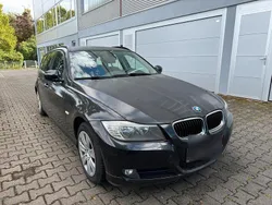 Gold Gebraucht 2011 BMW 318 Kombi | 5.200 € (Guter Preis)