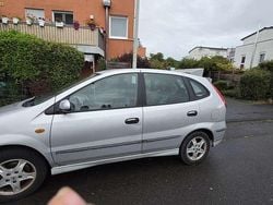 Silber Gebraucht 2006 Nissan Almera Tino Acenta Van / Kleinbus | 2.500 € (Etwas zu teuer)